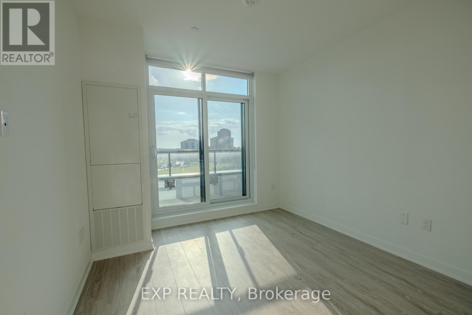 805 - 2495 Eglinton Avenue W, Mississauga, Ontario  L5M 5H1 - Photo 15 - W12464855