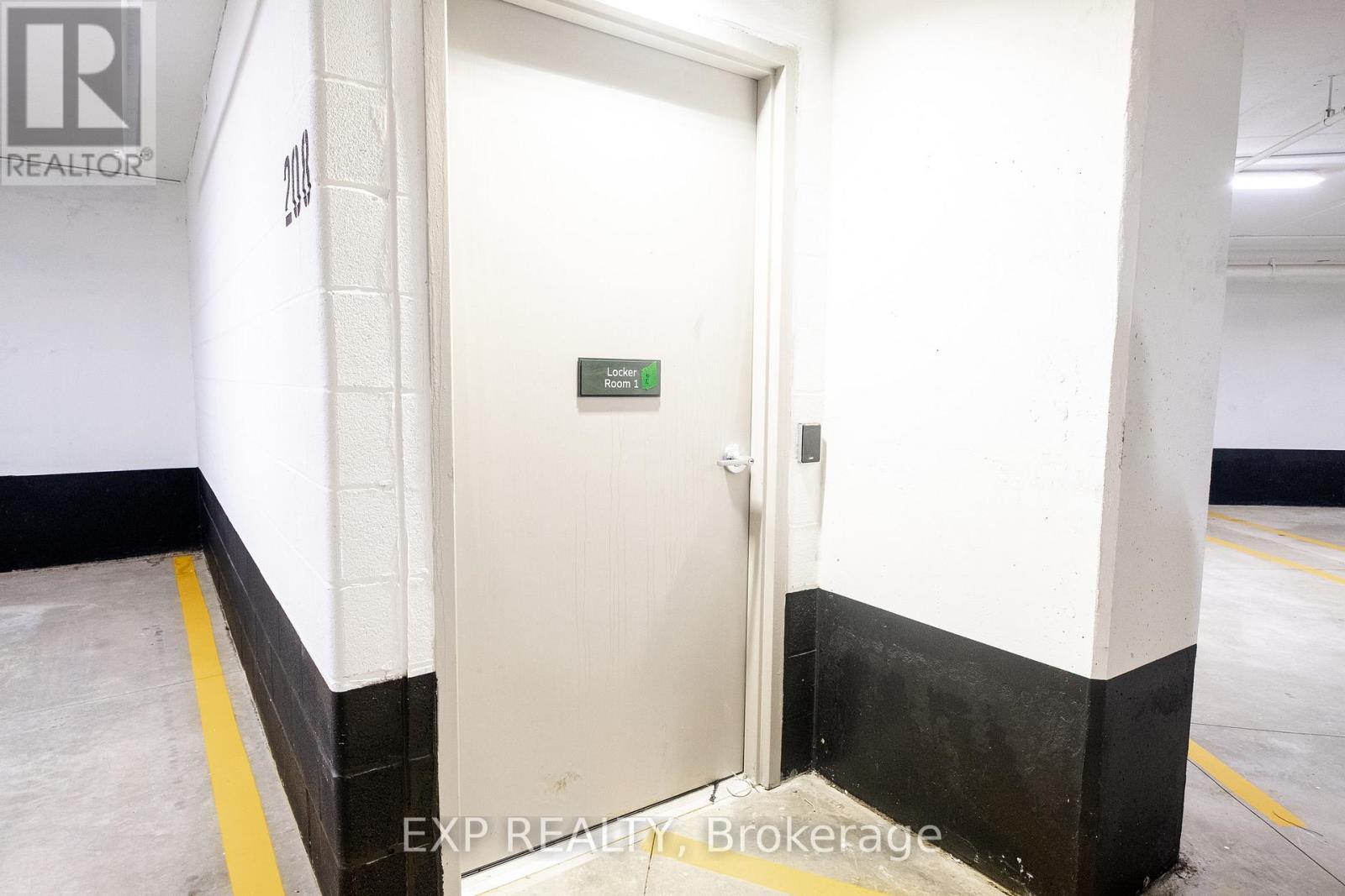 805 - 2495 Eglinton Avenue W, Mississauga, Ontario  L5M 5H1 - Photo 27 - W12464855