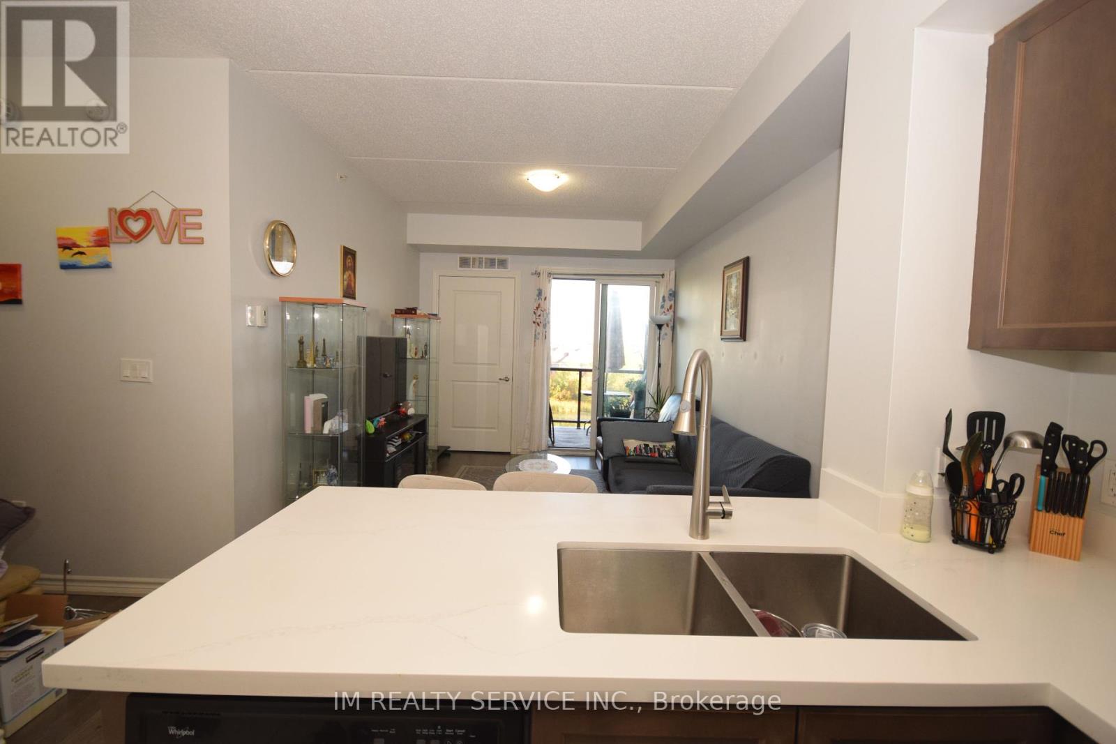 640 Sauve Street, Milton, Ontario  L9T 9A7 - Photo 7 - W12464859