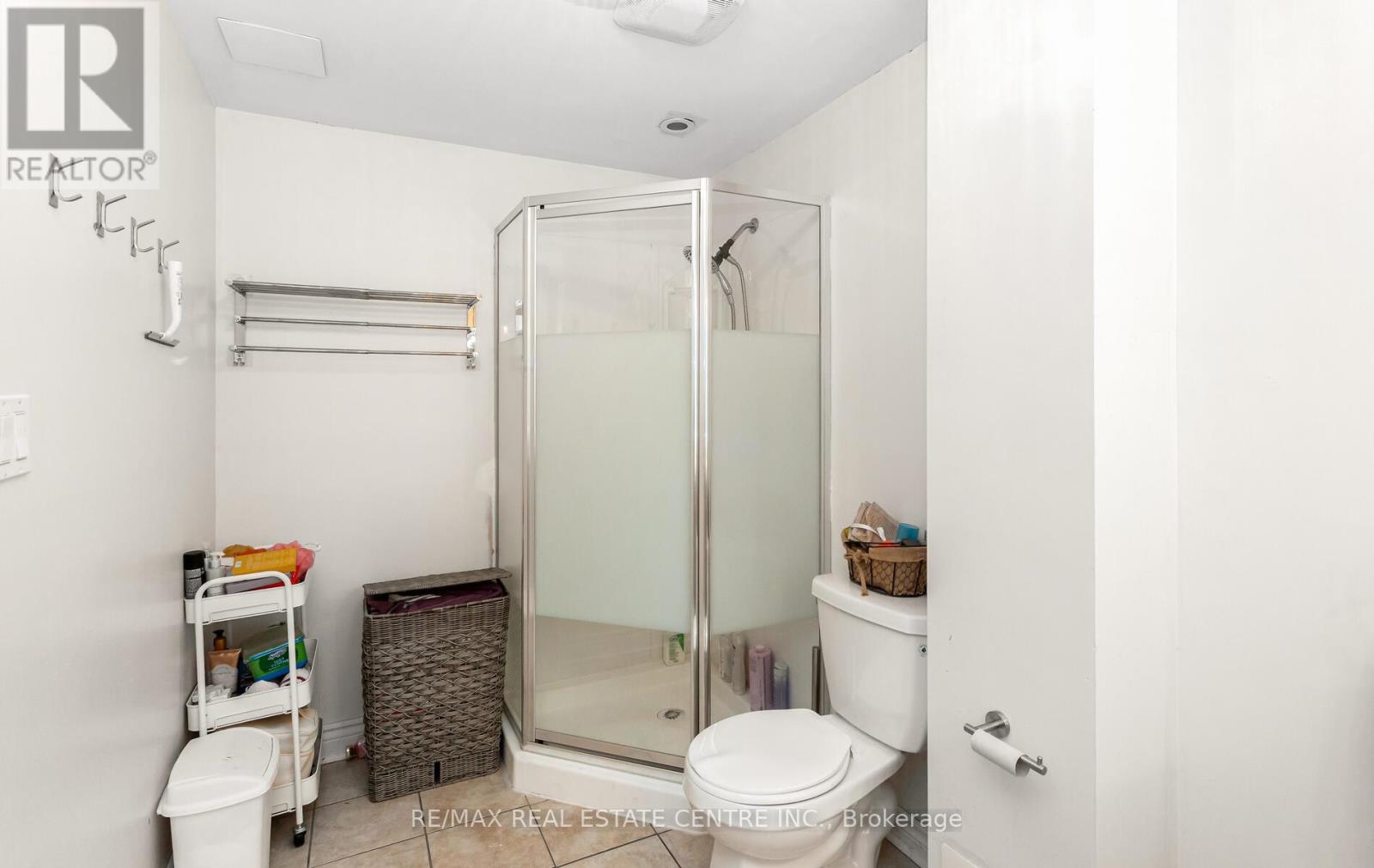 26 Saint Hubert Drive, Brampton, Ontario  L6P 1V7 - Photo 50 - W12464869