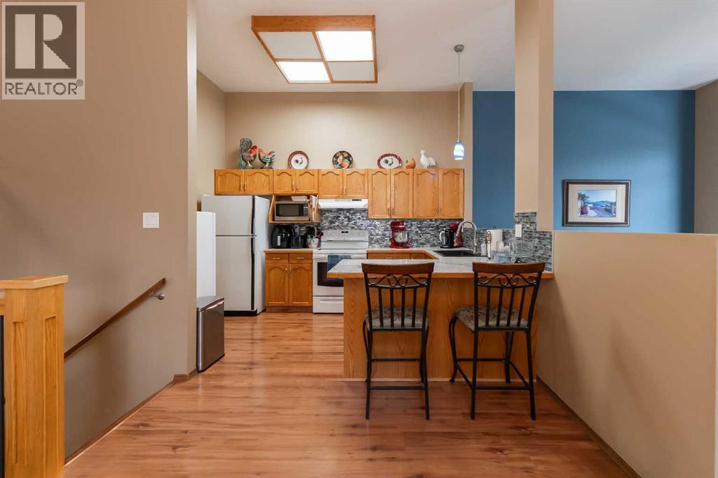 207 Mt Crandell Crescent W, Lethbridge, Alberta  T1K 6M6 - Photo 12 - A2263980