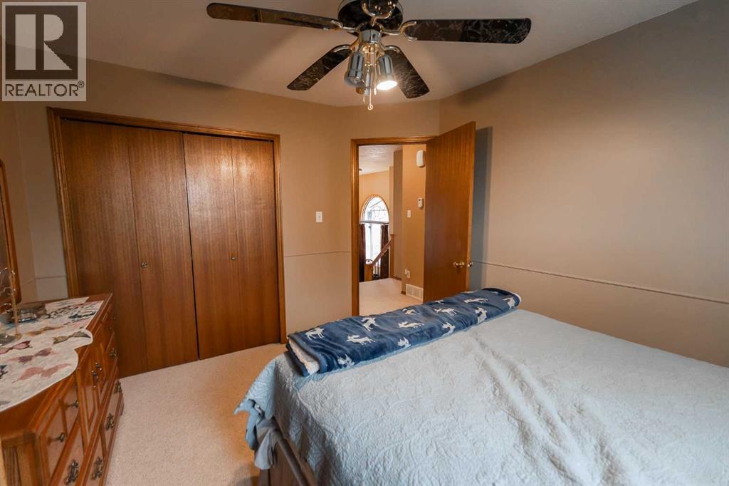 207 Mt Crandell Crescent W, Lethbridge, Alberta  T1K 6M6 - Photo 29 - A2263980