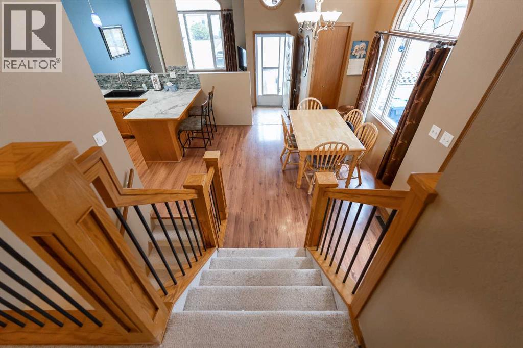 207 Mt Crandell Crescent W, Lethbridge, Alberta  T1K 6M6 - Photo 21 - A2263980