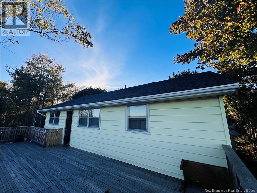 1365 Sandy Point Road, Saint John, New Brunswick  E2K 5E6 - Photo 39 - NB128382