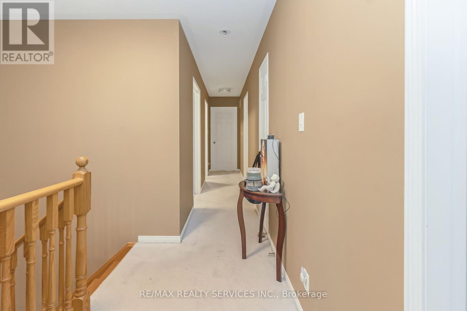 12 Commodore Drive, Brampton (Credit Valley), Ontario  L6X 0S4 - Photo 18 - W12464389