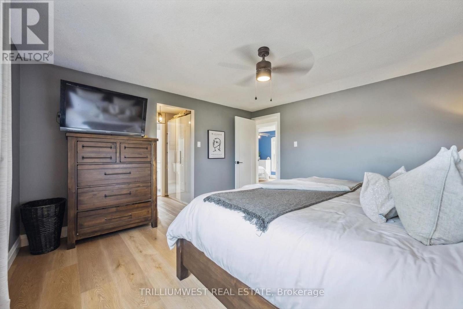 99 Deerwood Crescent, Kitchener, Ontario  N2N 1R4 - Photo 17 - X12464810