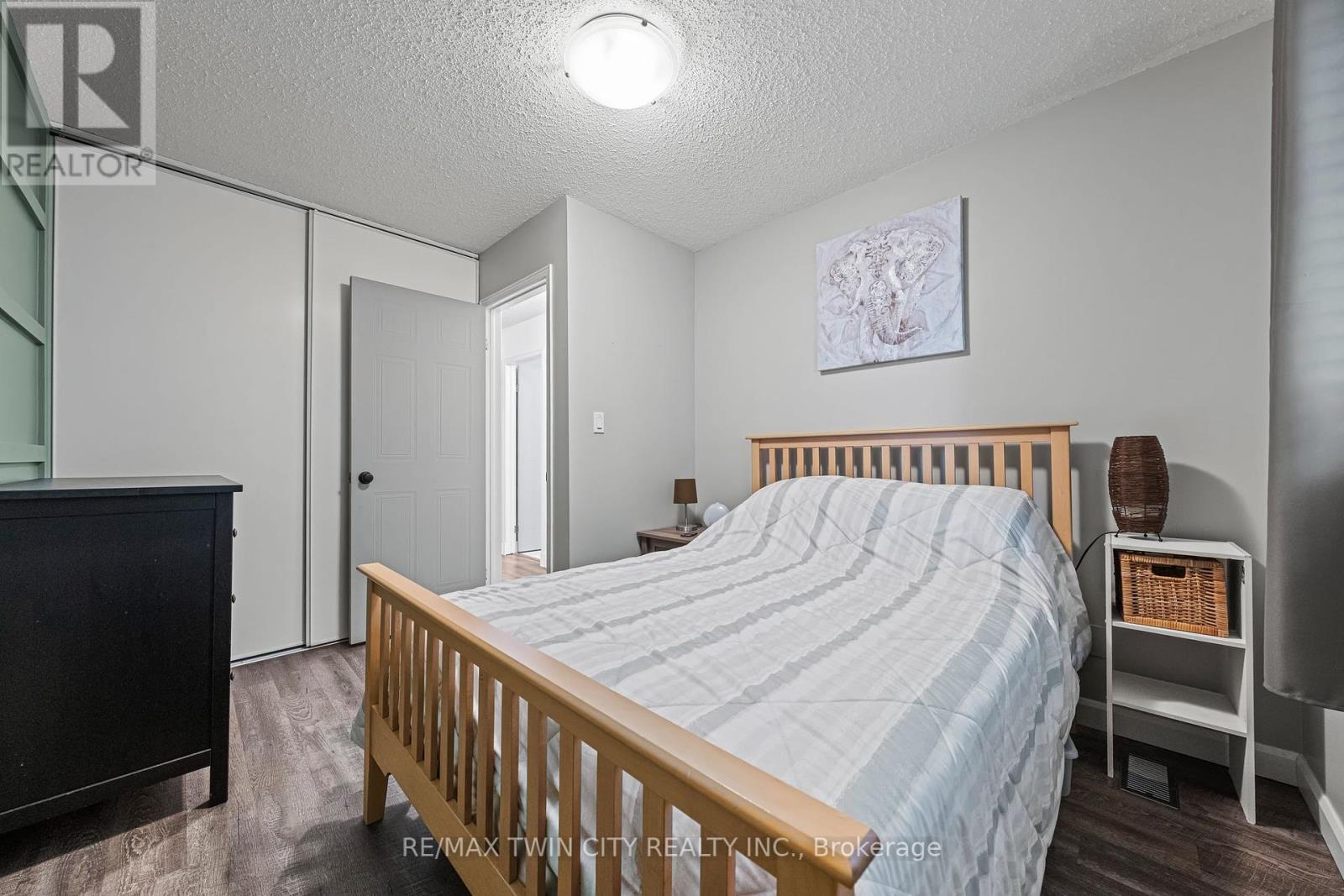 21 Graystone Court, Brant, Ontario  N3L 3Y1 - Photo 21 - X12464818