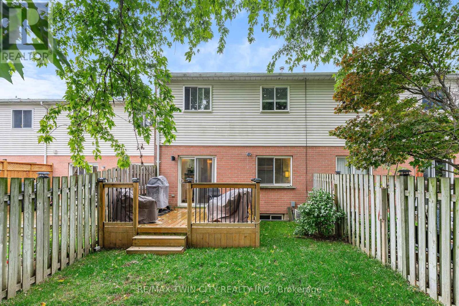 21 Graystone Court, Brant, Ontario  N3L 3Y1 - Photo 23 - X12464818