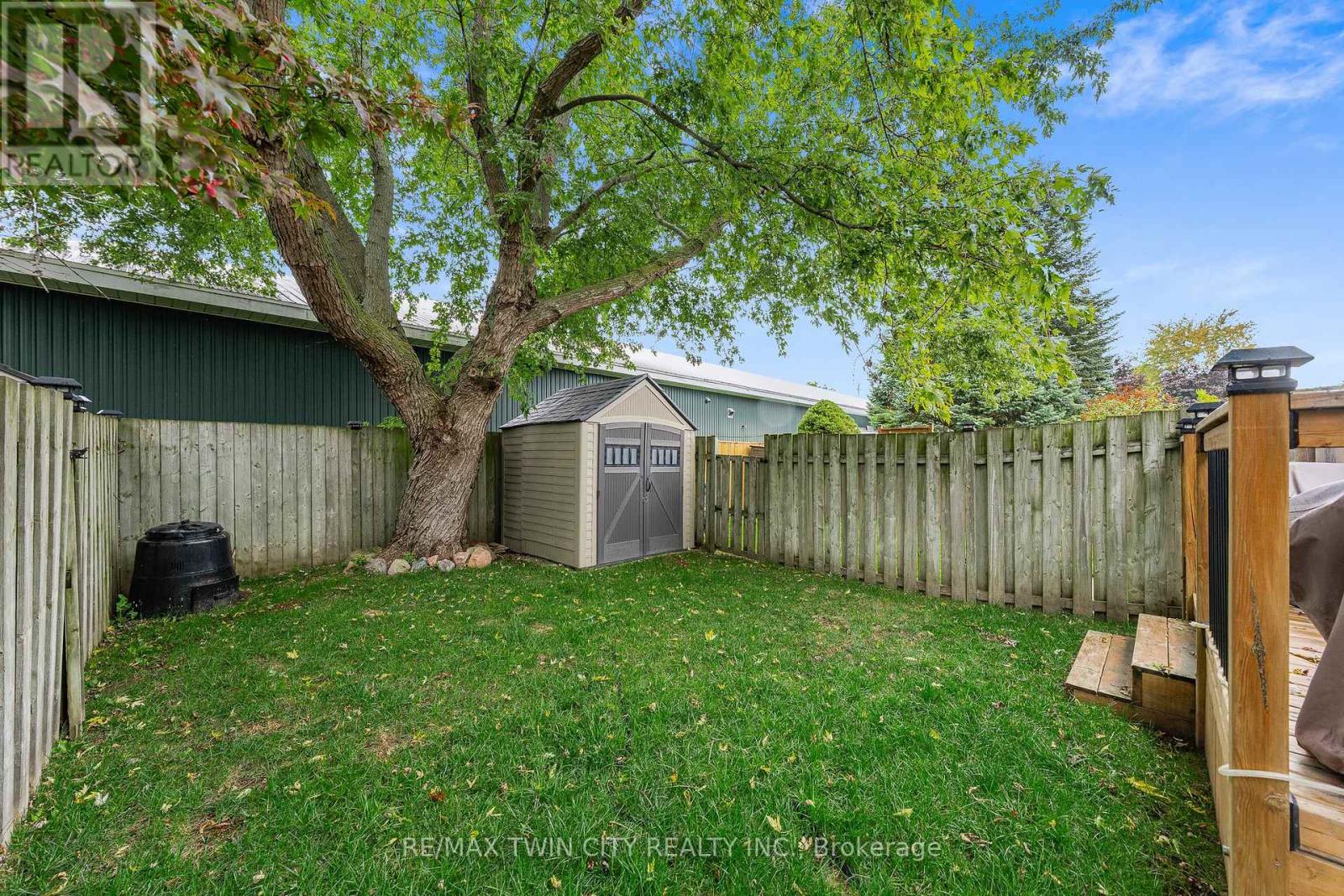 21 Graystone Court, Brant, Ontario  N3L 3Y1 - Photo 25 - X12464818