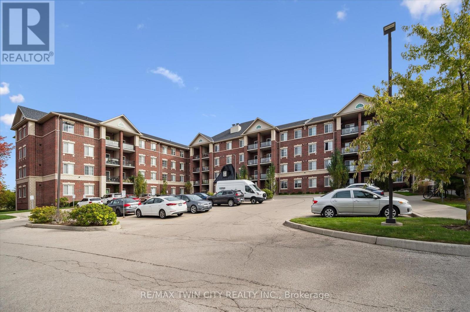202 - 1440 Gordon Street, Guelph, Ontario  N1L 1C8 - Photo 37 - X12464827