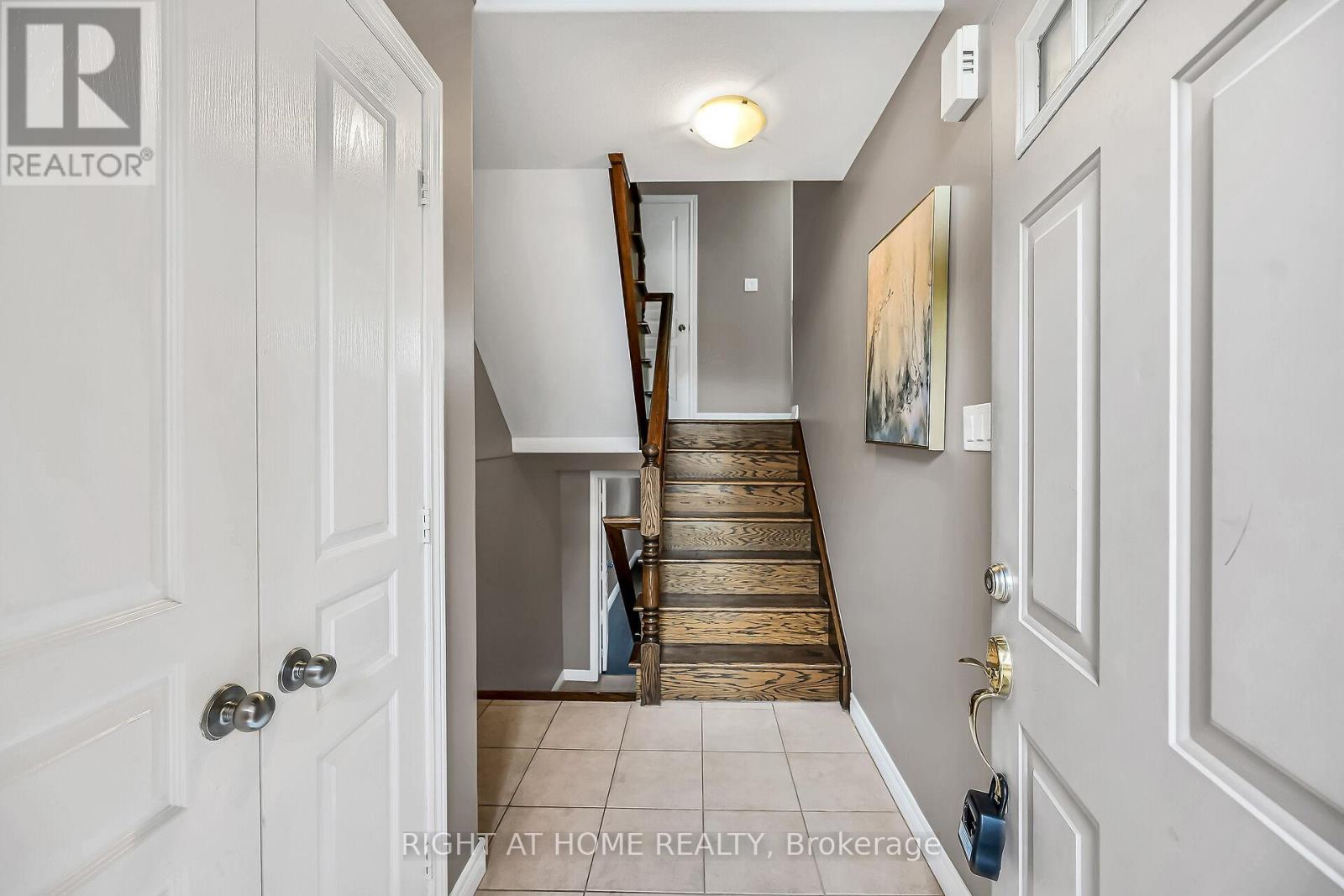 21 - 242 Upper Mount Albion Road, Hamilton, Ontario  L8J 0B1 - Photo 4 - X12464831