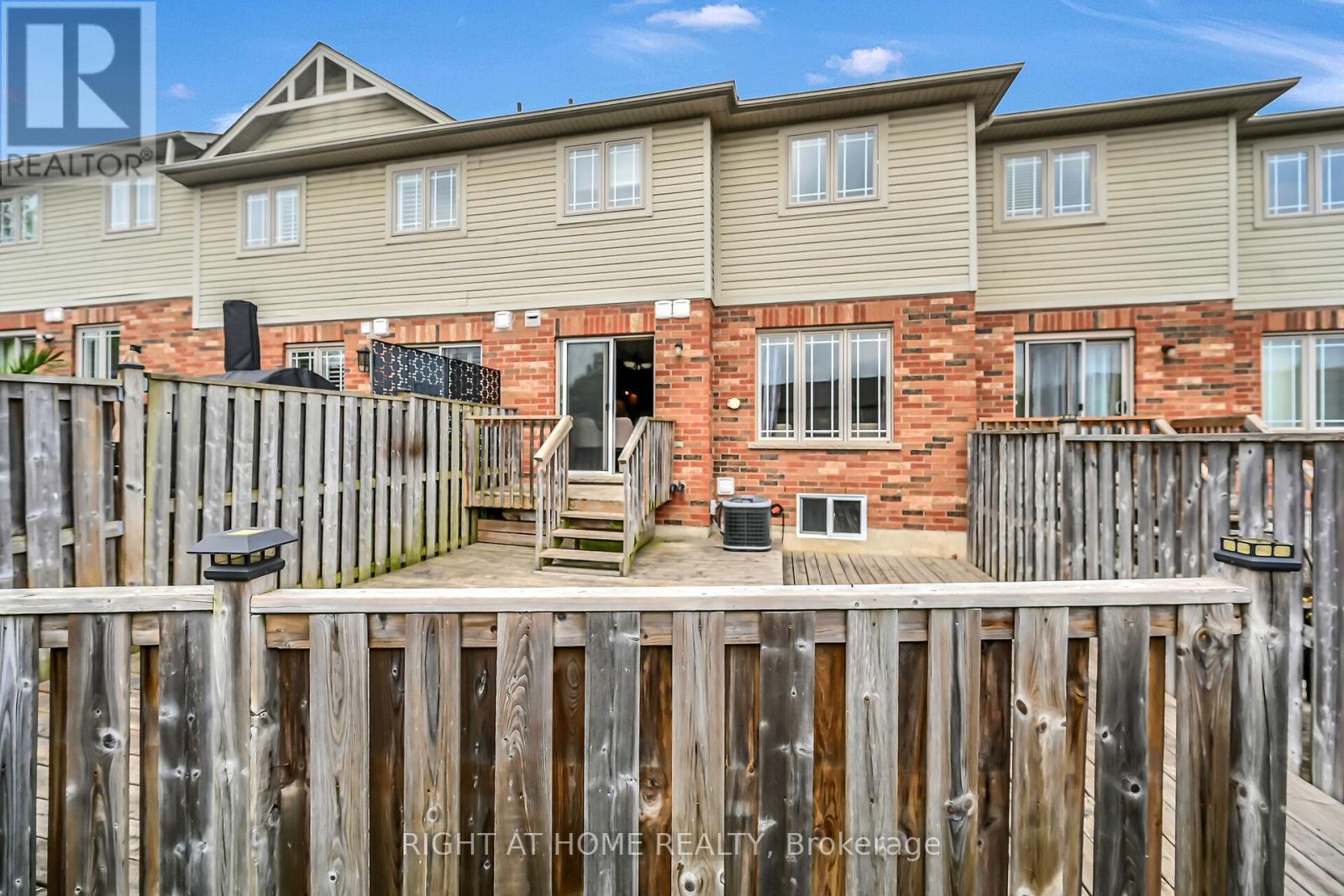 21 - 242 Upper Mount Albion Road, Hamilton, Ontario  L8J 0B1 - Photo 43 - X12464831
