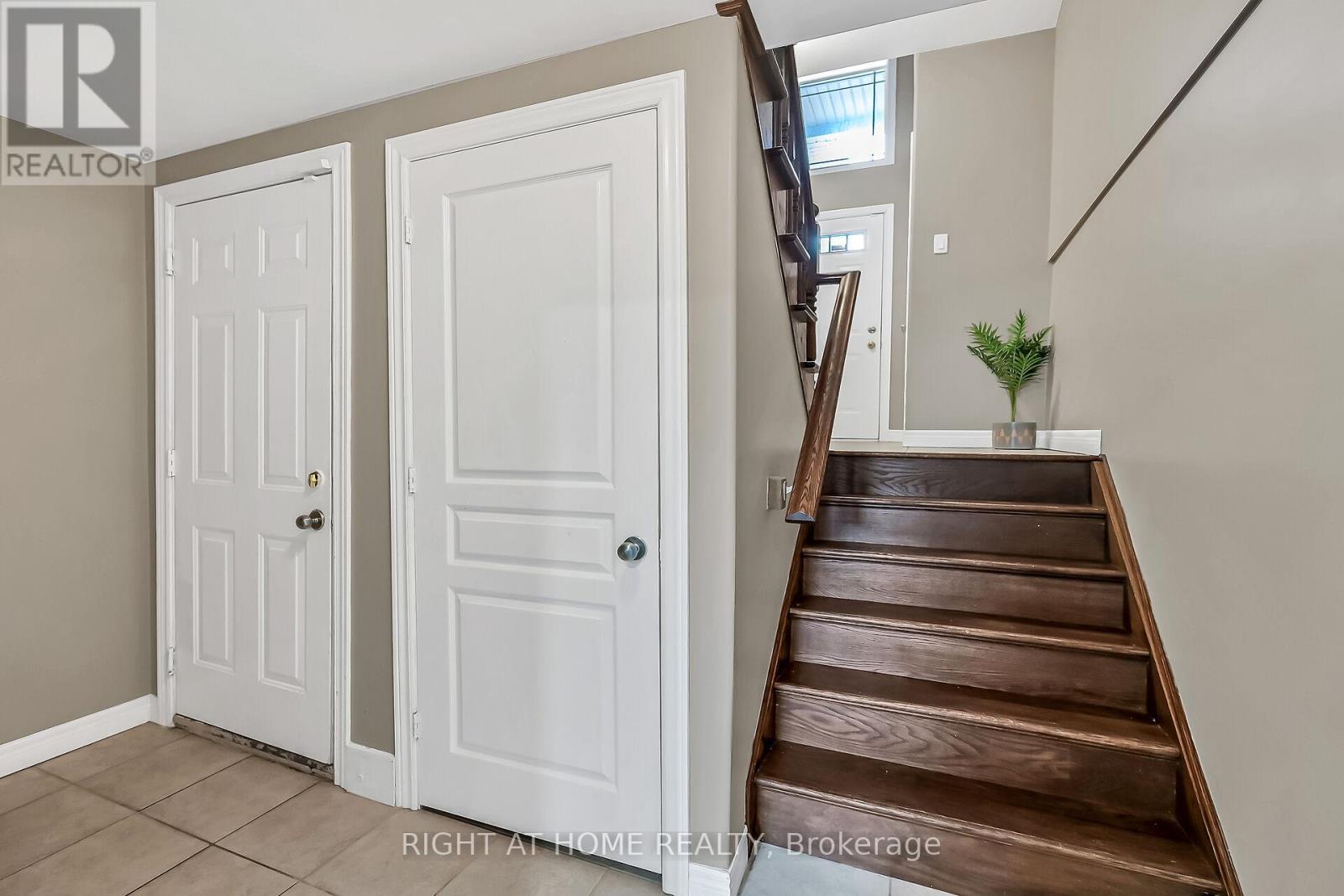 21 - 242 Upper Mount Albion Road, Hamilton, Ontario  L8J 0B1 - Photo 46 - X12464831