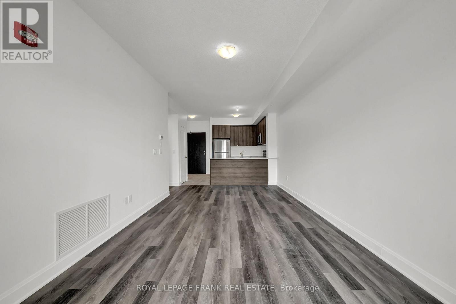 216 - 50 Lakebreeze Drive, Clarington, Ontario  L1B 0V9 - Photo 8 - E12464887