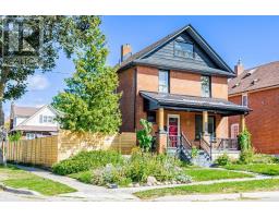 330 ARTHUR STREET, Oshawa, Ontario