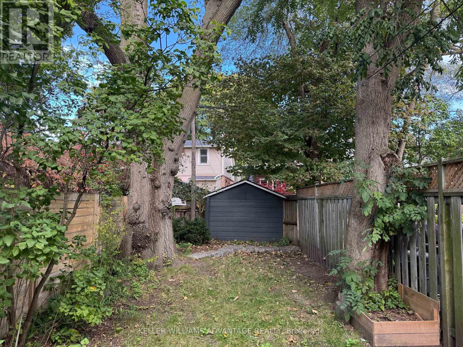 Main&up - 211 Golfview Avenue, Toronto, Ontario  M4E 2K8 - Photo 16 - E12454489