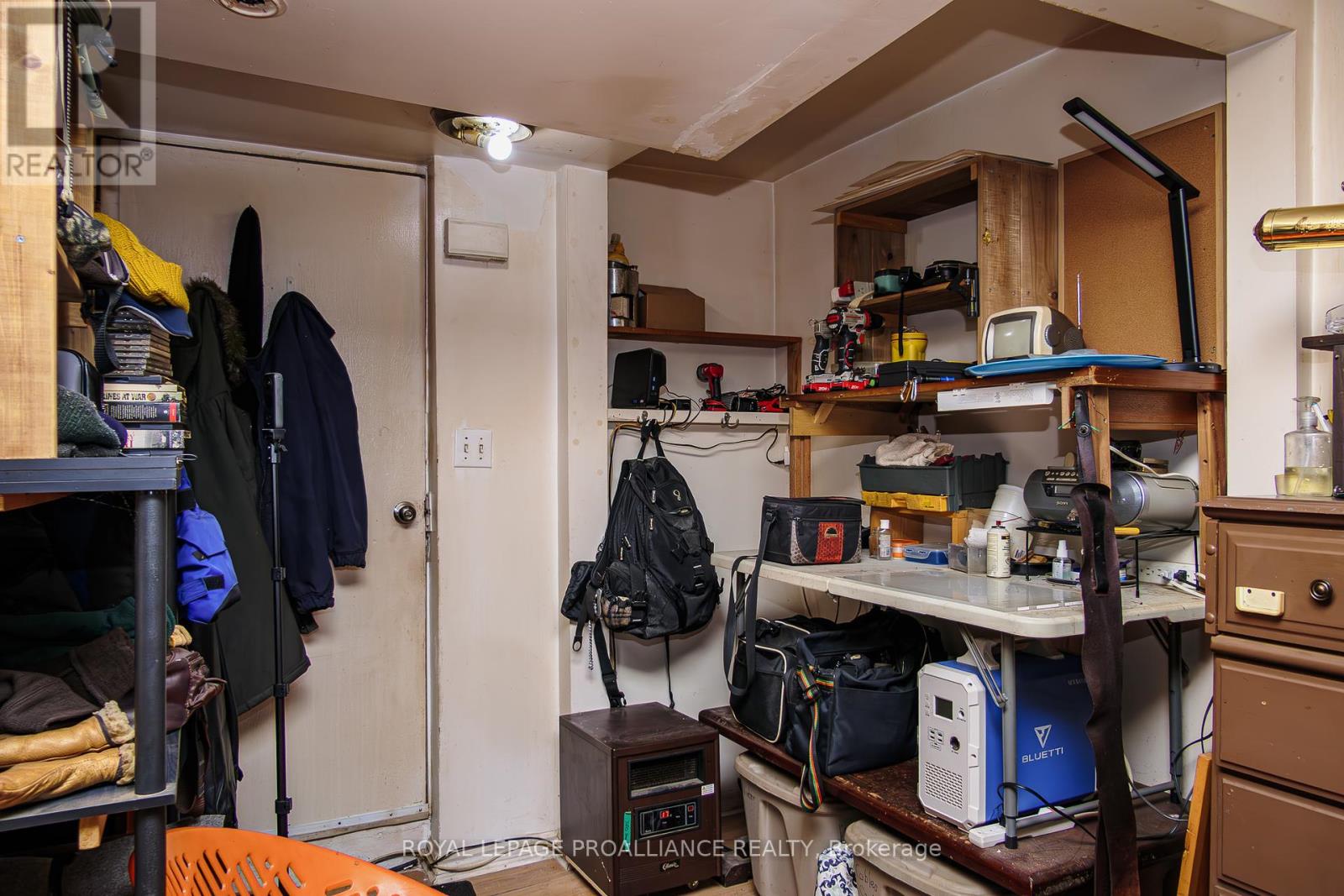 166 West Street, Quinte West, Ontario  K8V 2M7 - Photo 26 - X12464951