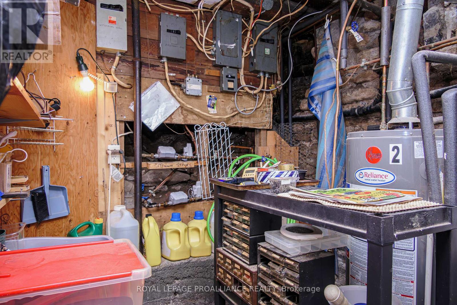 166 West Street, Quinte West, Ontario  K8V 2M7 - Photo 31 - X12464951