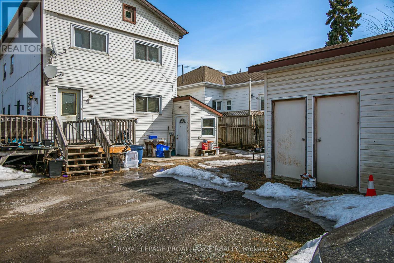 166 West Street, Quinte West, Ontario  K8V 2M7 - Photo 37 - X12464951