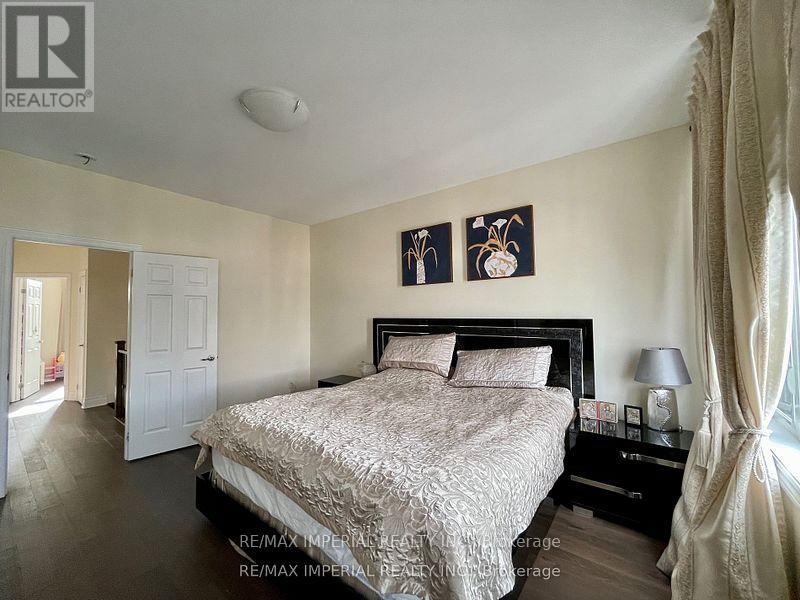 36 Carrville Woods Circle, Vaughan, Ontario  L6A 4Z6 - Photo 20 - N12464716
