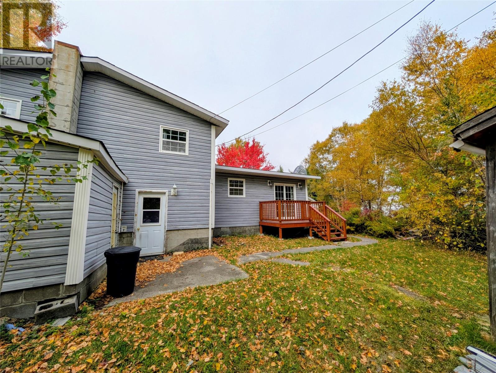 210 Jr Smallwood Boulevard, Gambo, Newfoundland & Labrador   - Photo 5 - 1291592