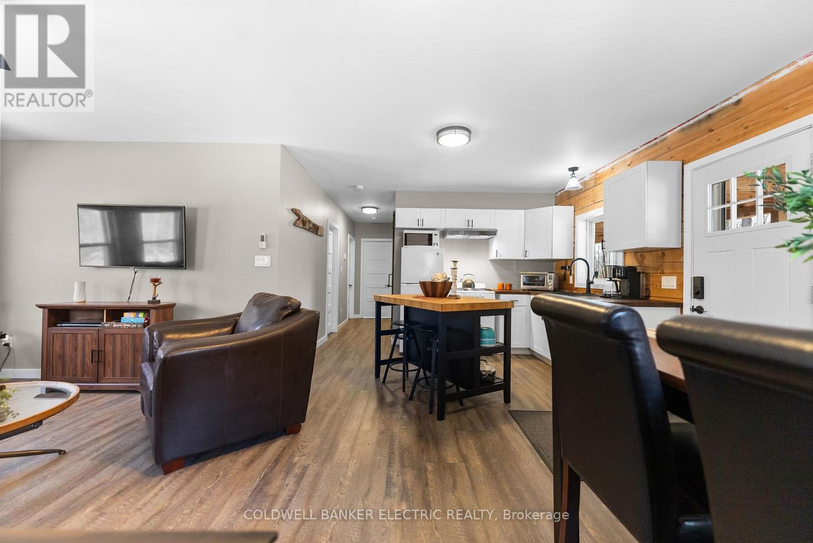 2075 Dyno Road, Highlands East, Ontario  K0L 1C0 - Photo 10 - X12463374