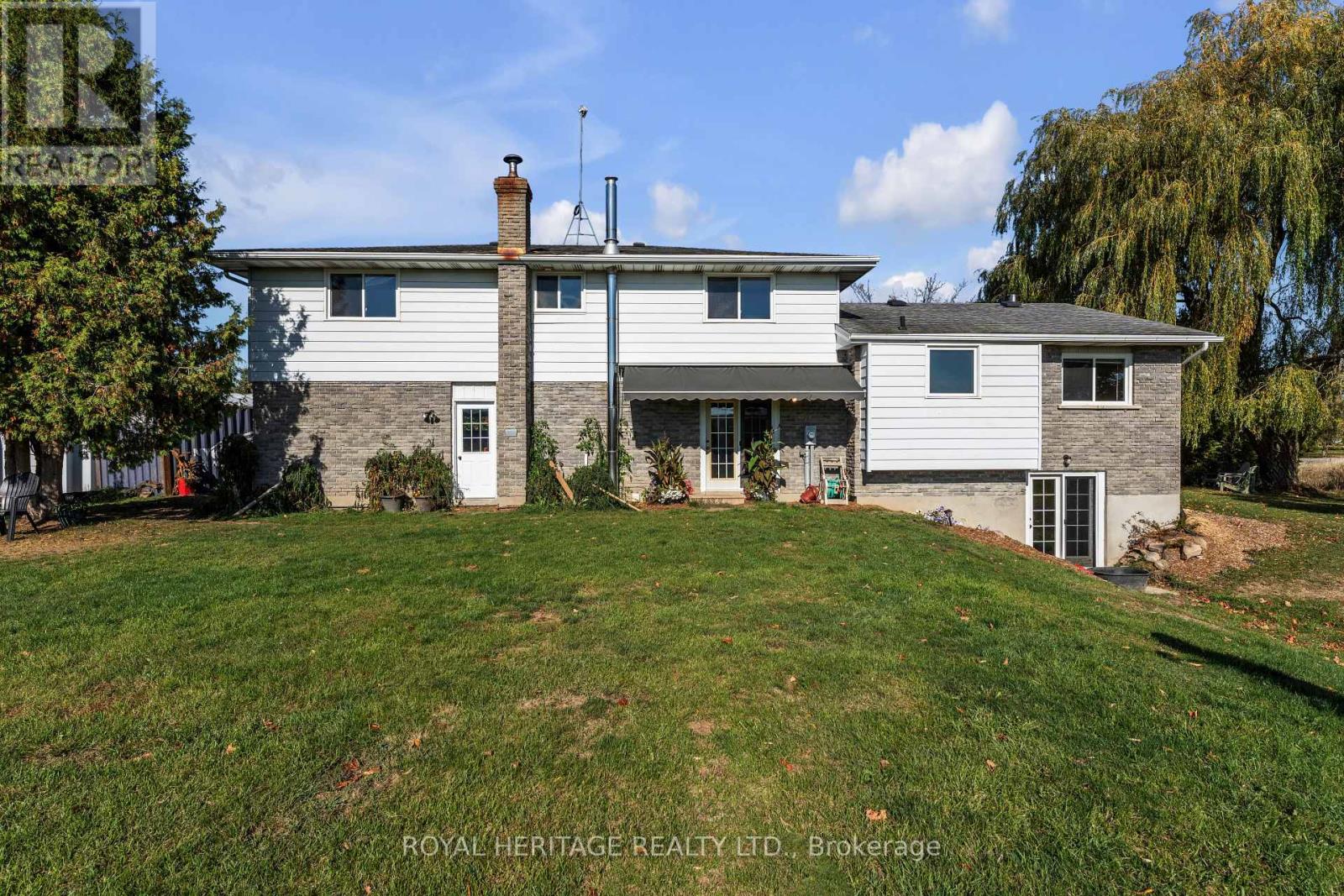 589 County 2 Road, Front Of Leeds & Seeleys Bay, Ontario  K0E 1L0 - Photo 36 - X12461380