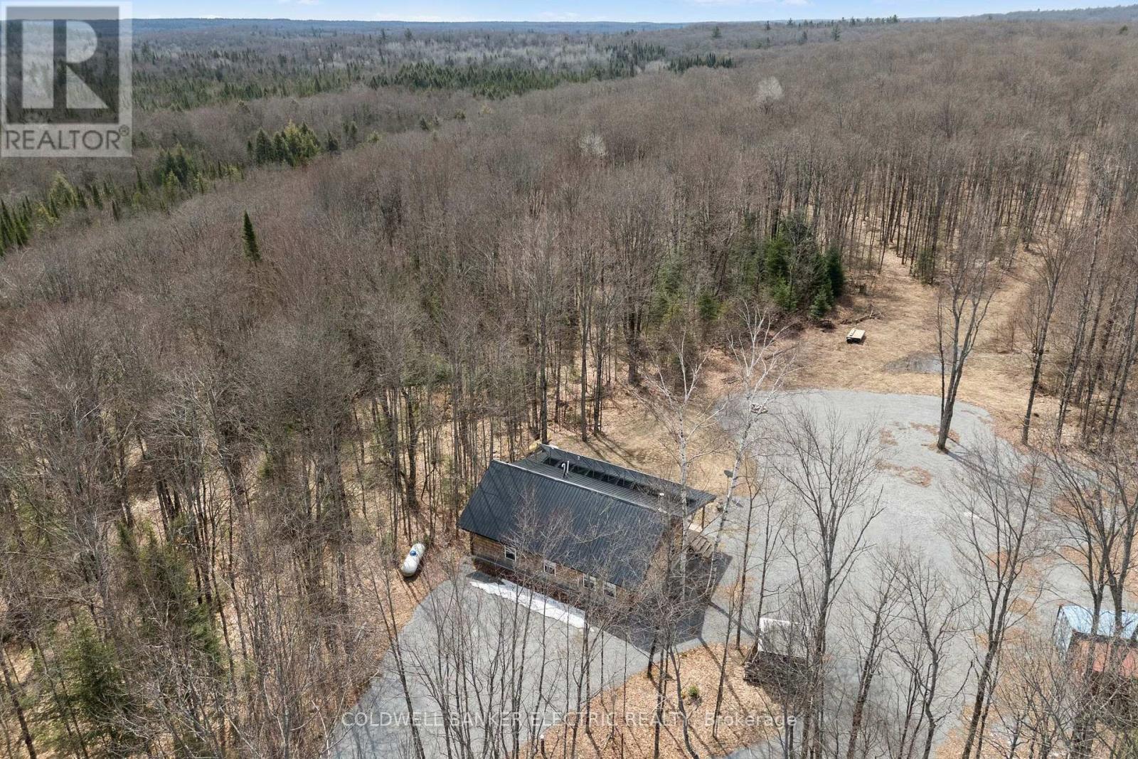 2075 Dyno Road, Highlands East, Ontario  K0L 1C0 - Photo 46 - X12463374