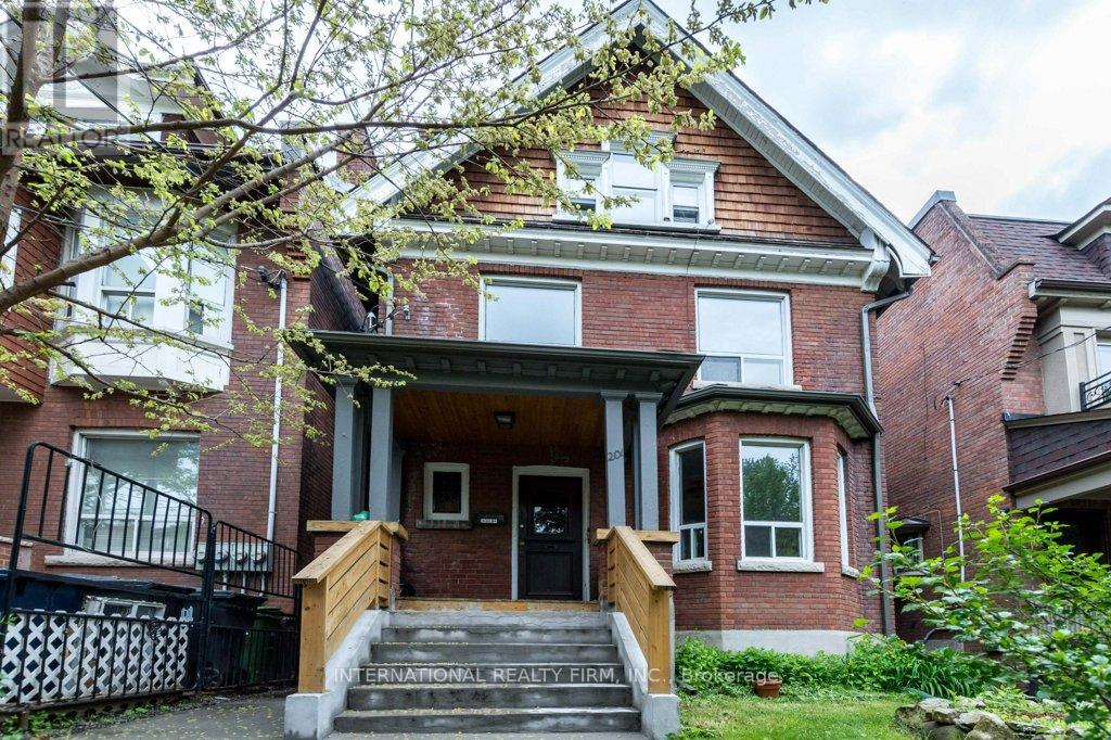 Basement - 201 Madison Avenue, Toronto, Ontario  M5R 2S6 - Photo 30 - C12464904
