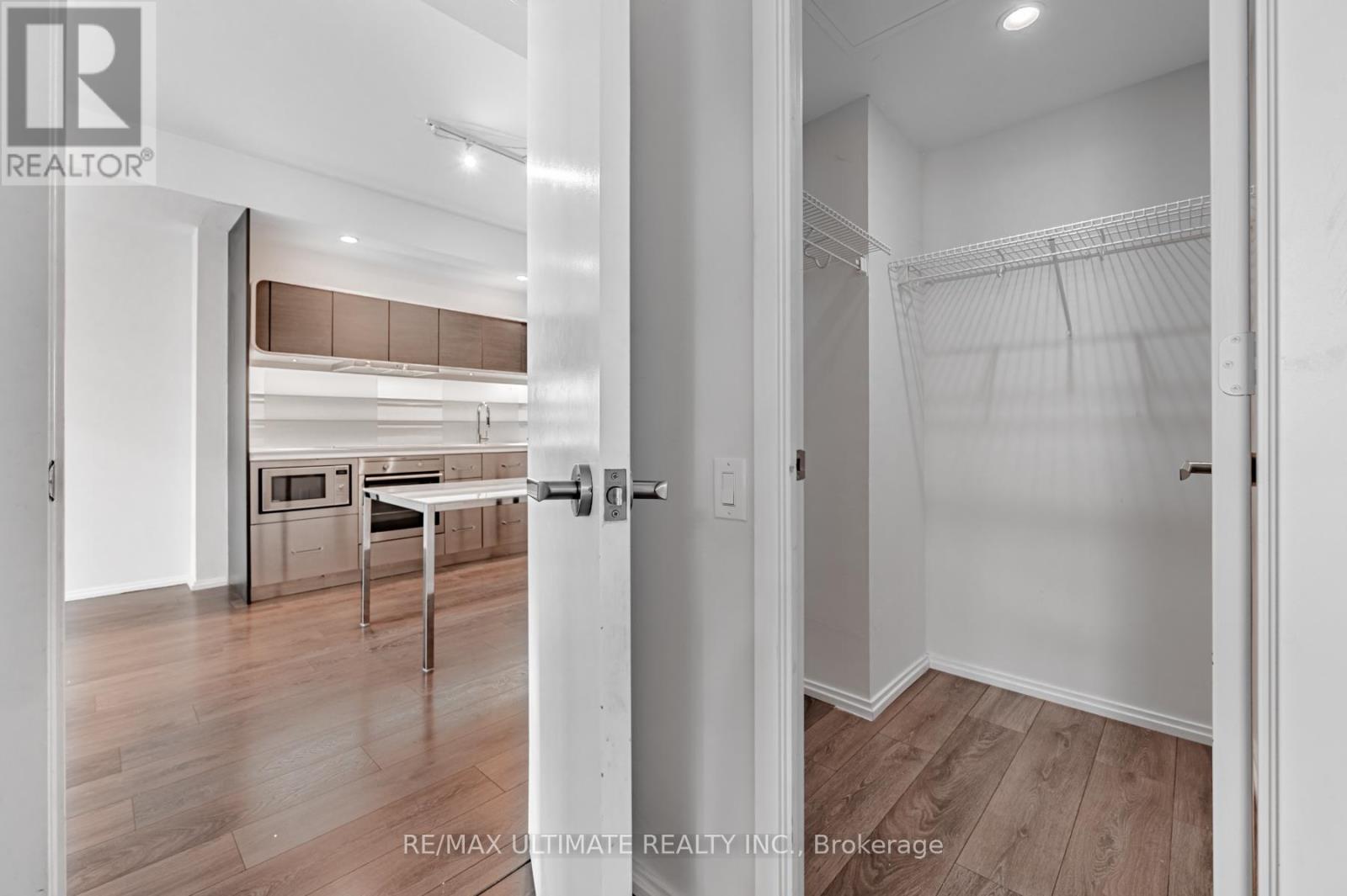 507 - 45 Charles Street E, Toronto, Ontario  M4Y 0B8 - Photo 21 - C12464913
