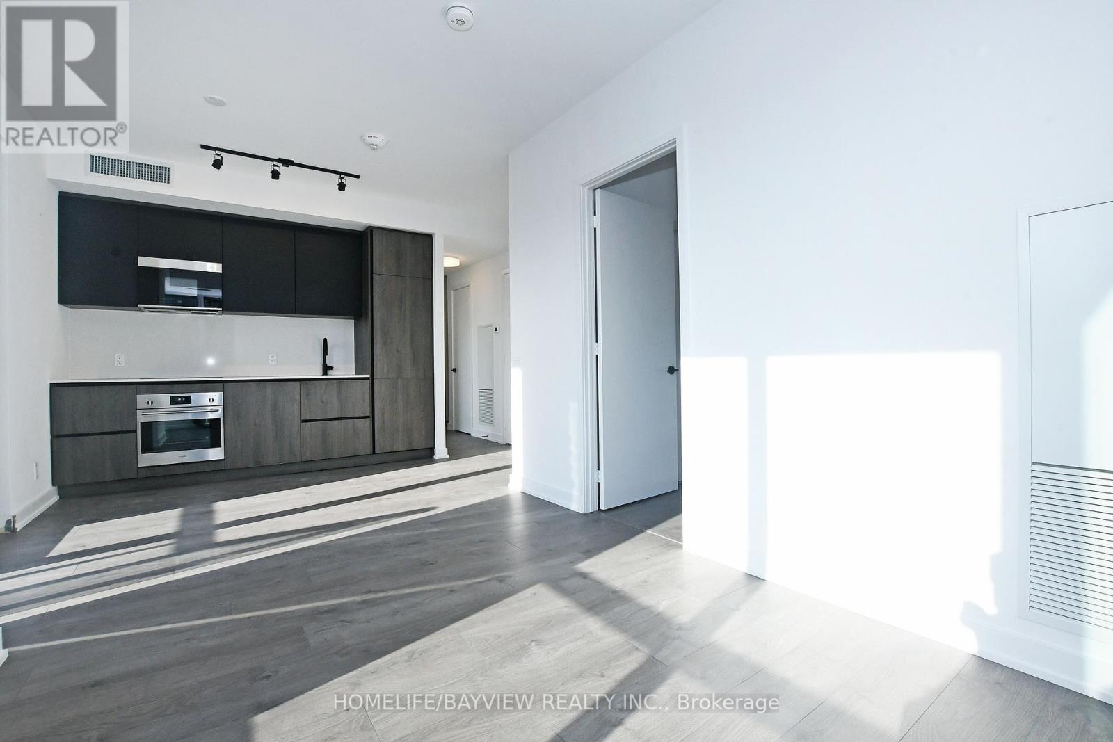 1217 - 108 Peter Street, Toronto, Ontario  M5V 2G7 - Photo 18 - C12464916