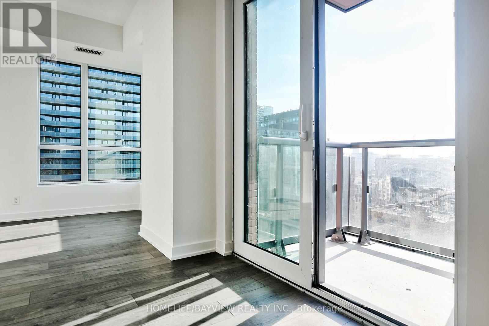 1217 - 108 Peter Street, Toronto, Ontario  M5V 2G7 - Photo 9 - C12464916