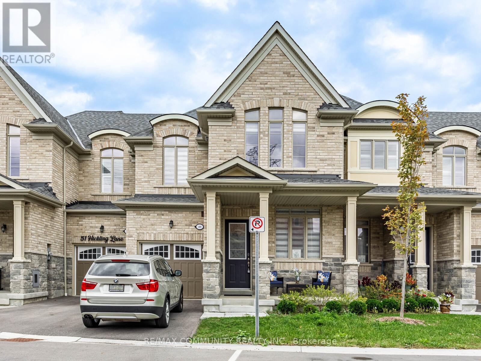 49 HICKLING LANE, Ajax, Ontario