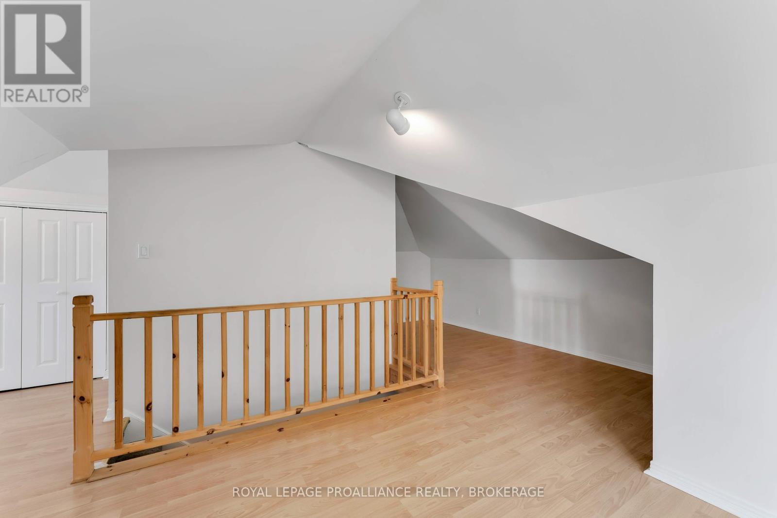 235 Park Street, Kingston (Central City East), Ontario  K7L 1K4 - Photo 35 - X12465046