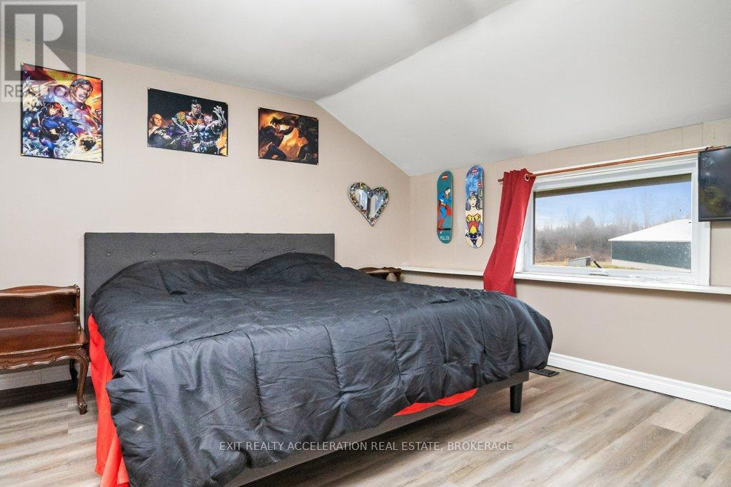 8061 County Rd 2, Greater Napanee (Greater Napanee), Ontario  K0K 2W0 - Photo 24 - X12465074