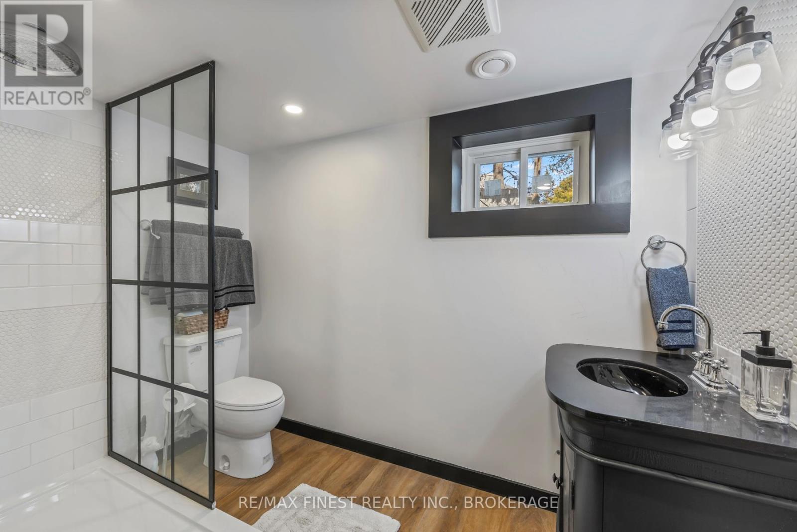 2313 Sydenham Road, Kingston, Ontario  K0H 1M0 - Photo 40 - X12465141