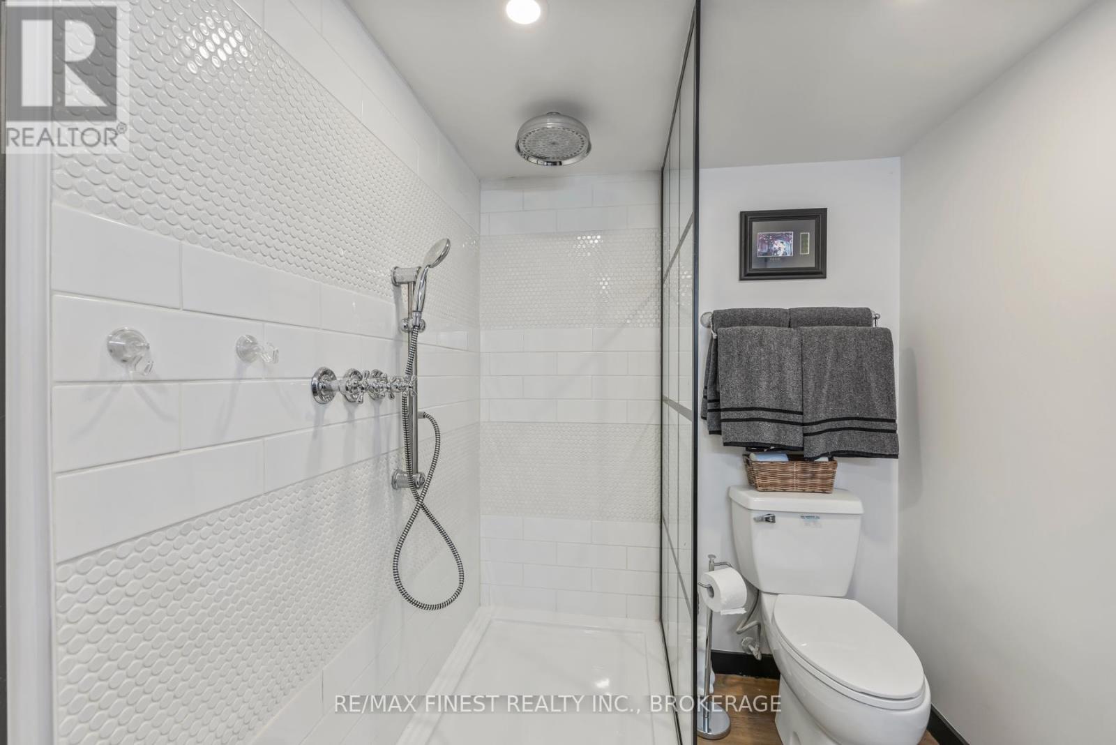 2313 Sydenham Road, Kingston, Ontario  K0H 1M0 - Photo 41 - X12465141