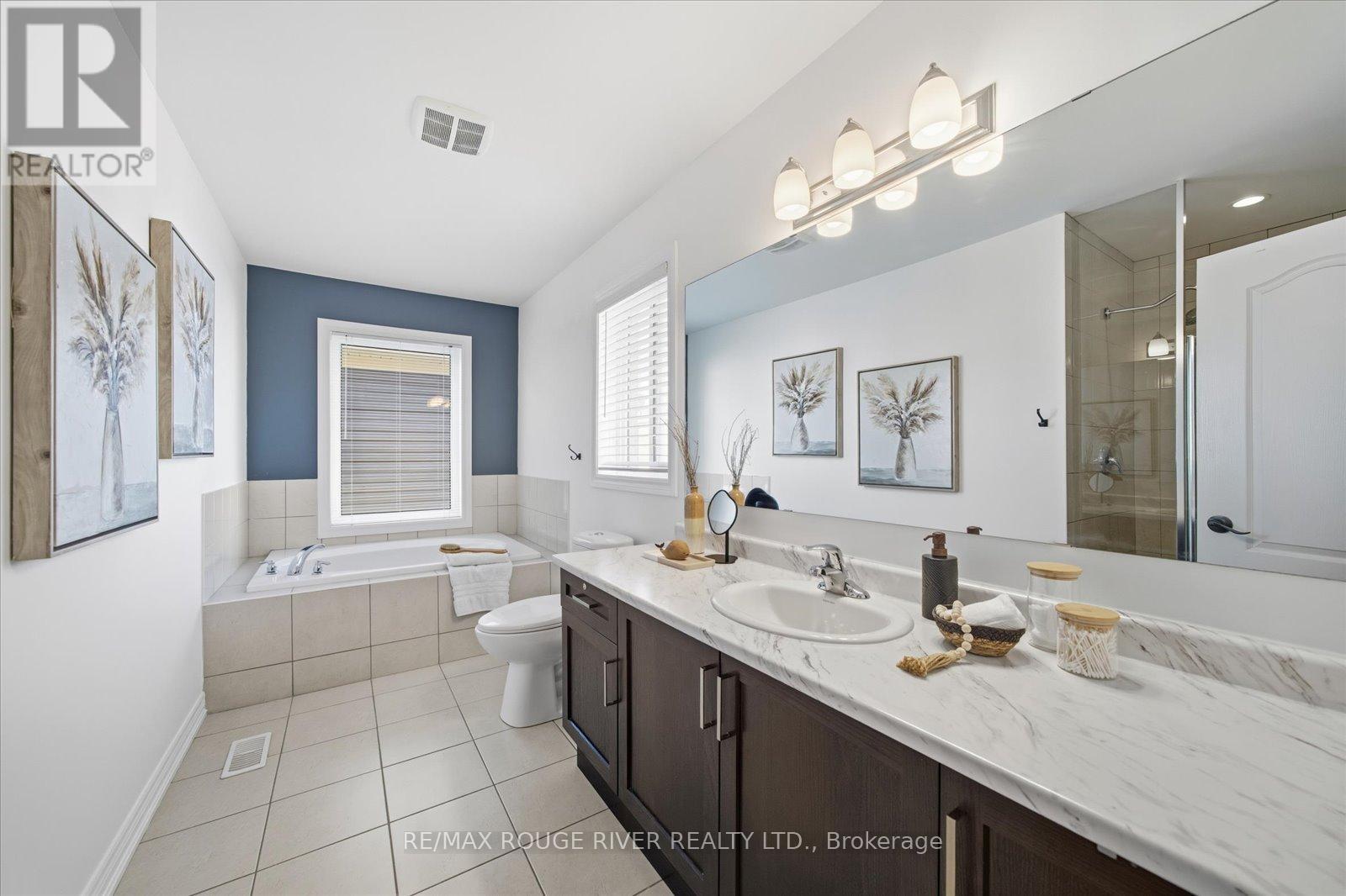 245 Blackwell Crescent, Oshawa, Ontario  L1L 0C9 - Photo 28 - E12465056