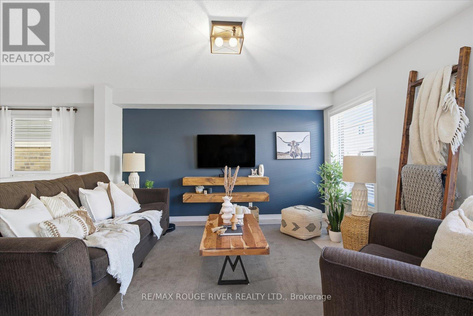 245 Blackwell Crescent, Oshawa, Ontario  L1L 0C9 - Photo 9 - E12465056