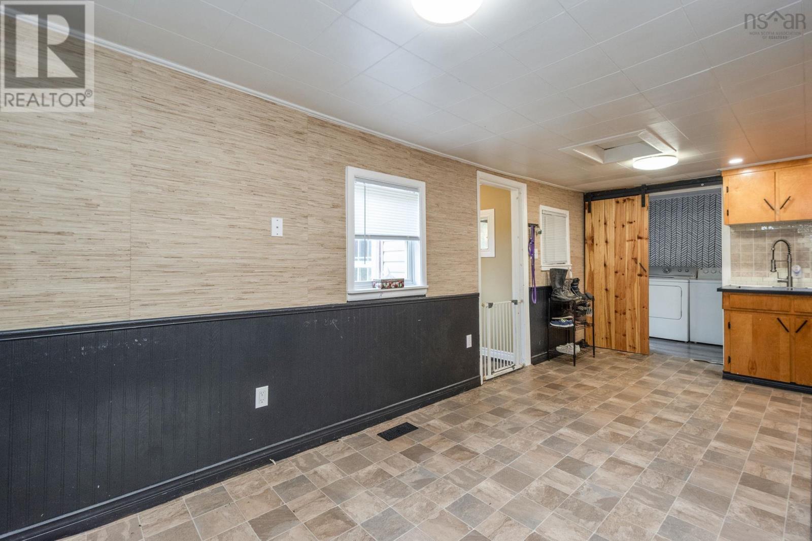 4023 Highway 236, Kennetcook, Nova Scotia  B0N 1T0 - Photo 11 - 202524823