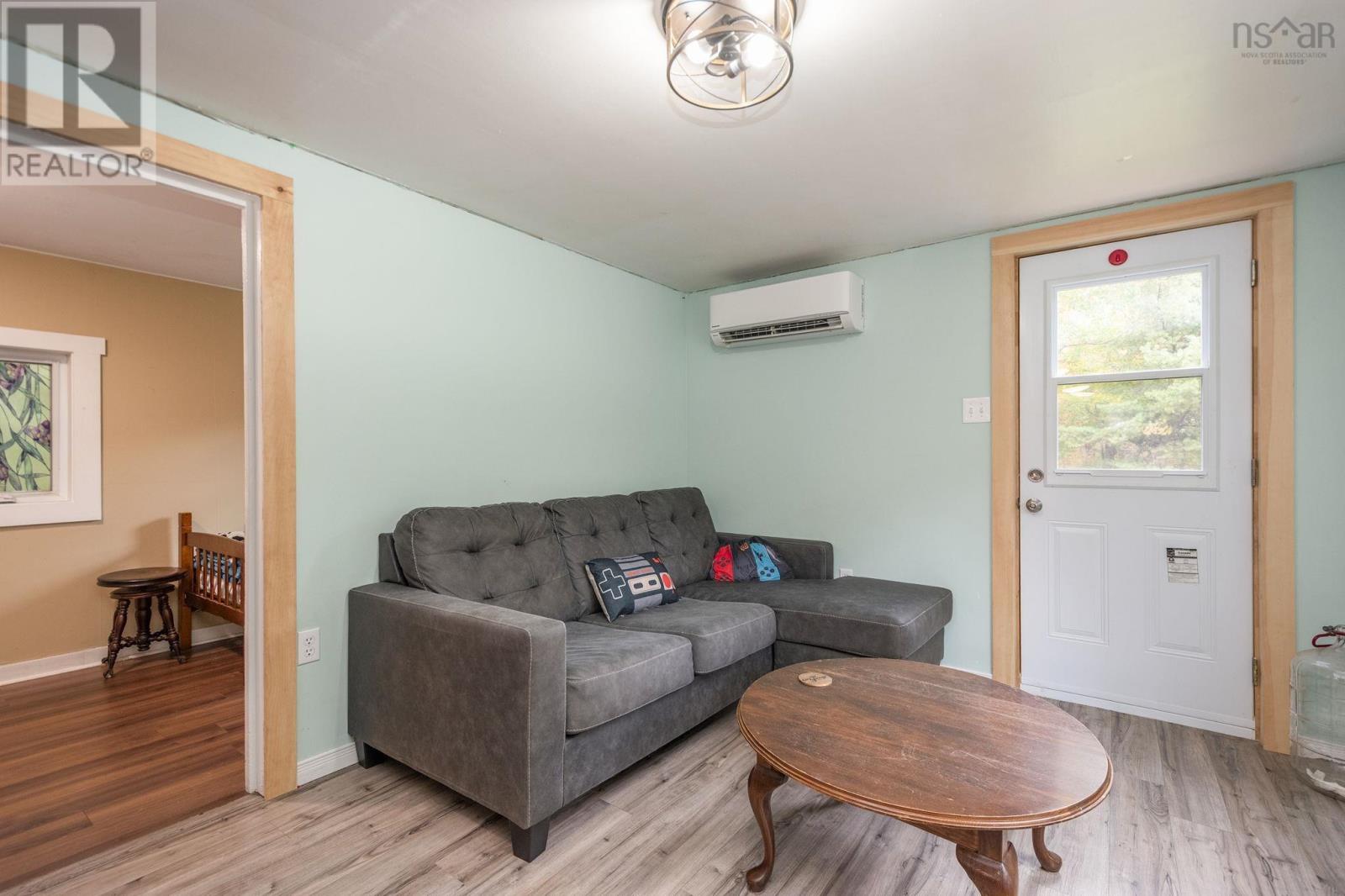 4023 Highway 236, Kennetcook, Nova Scotia  B0N 1T0 - Photo 4 - 202524823