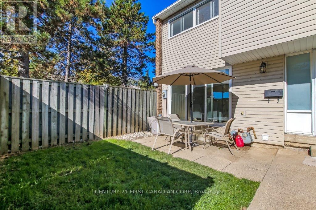 12 - 590 Millbank Drive, London South, Ontario  N6E 2H2 - Photo 18 - X12465018