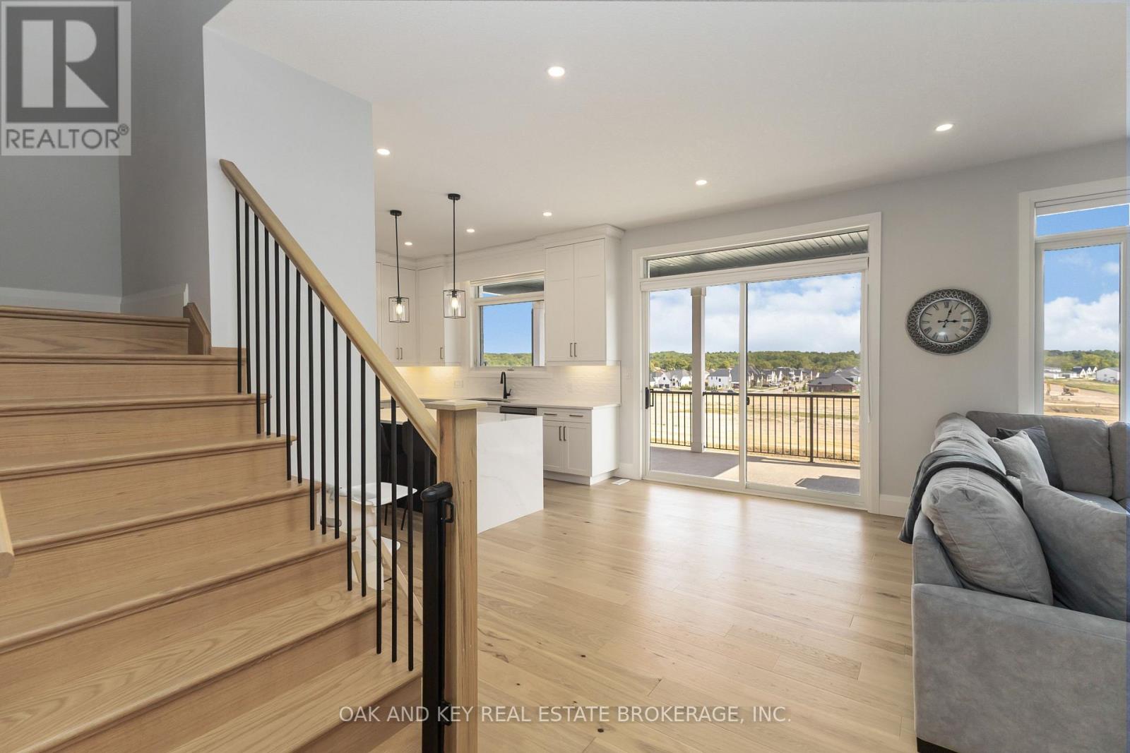 119 Daventry Way, Middlesex Centre, Ontario  N0L 1R0 - Photo 10 - X12465049