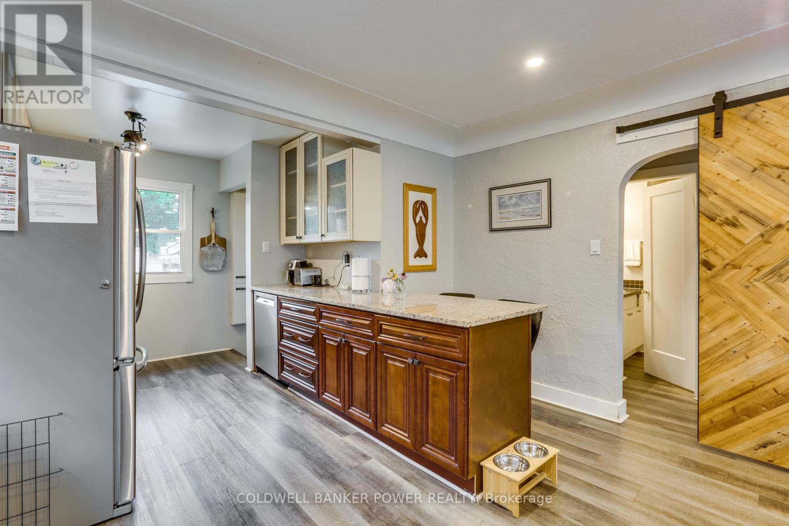 64 Bond Street, London South, Ontario  N6C 1W3 - Photo 8 - X12465101