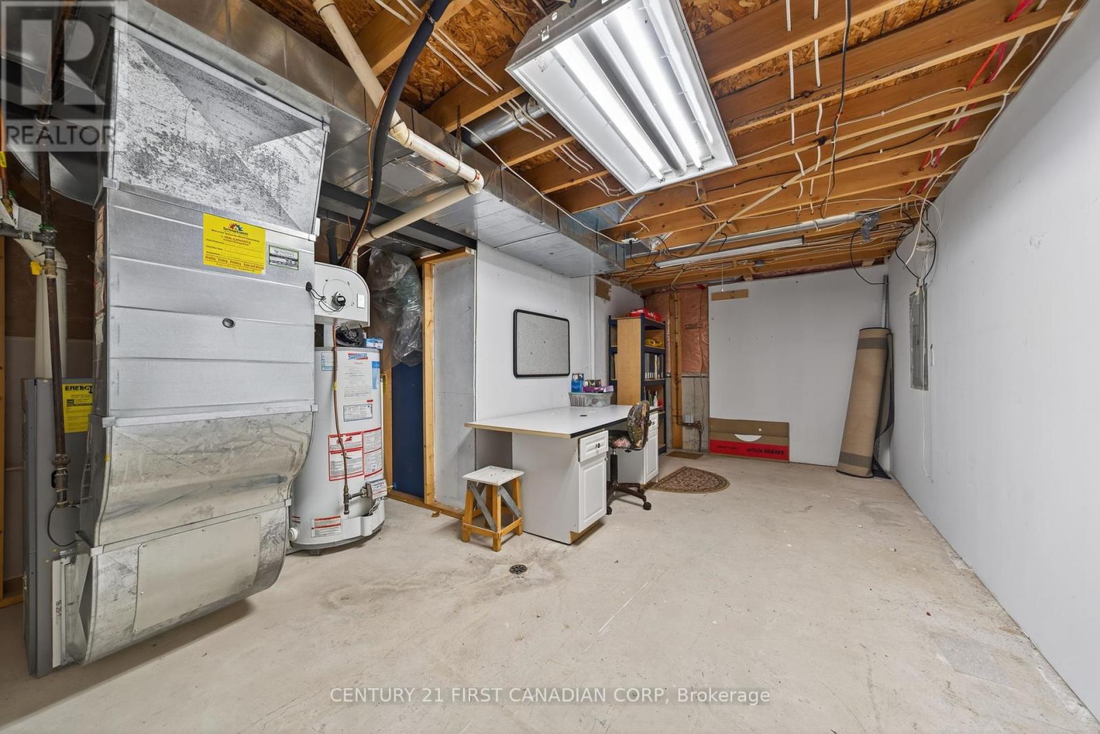 317 Killarney Road, London North, Ontario  N5X 0C1 - Photo 32 - X12465106