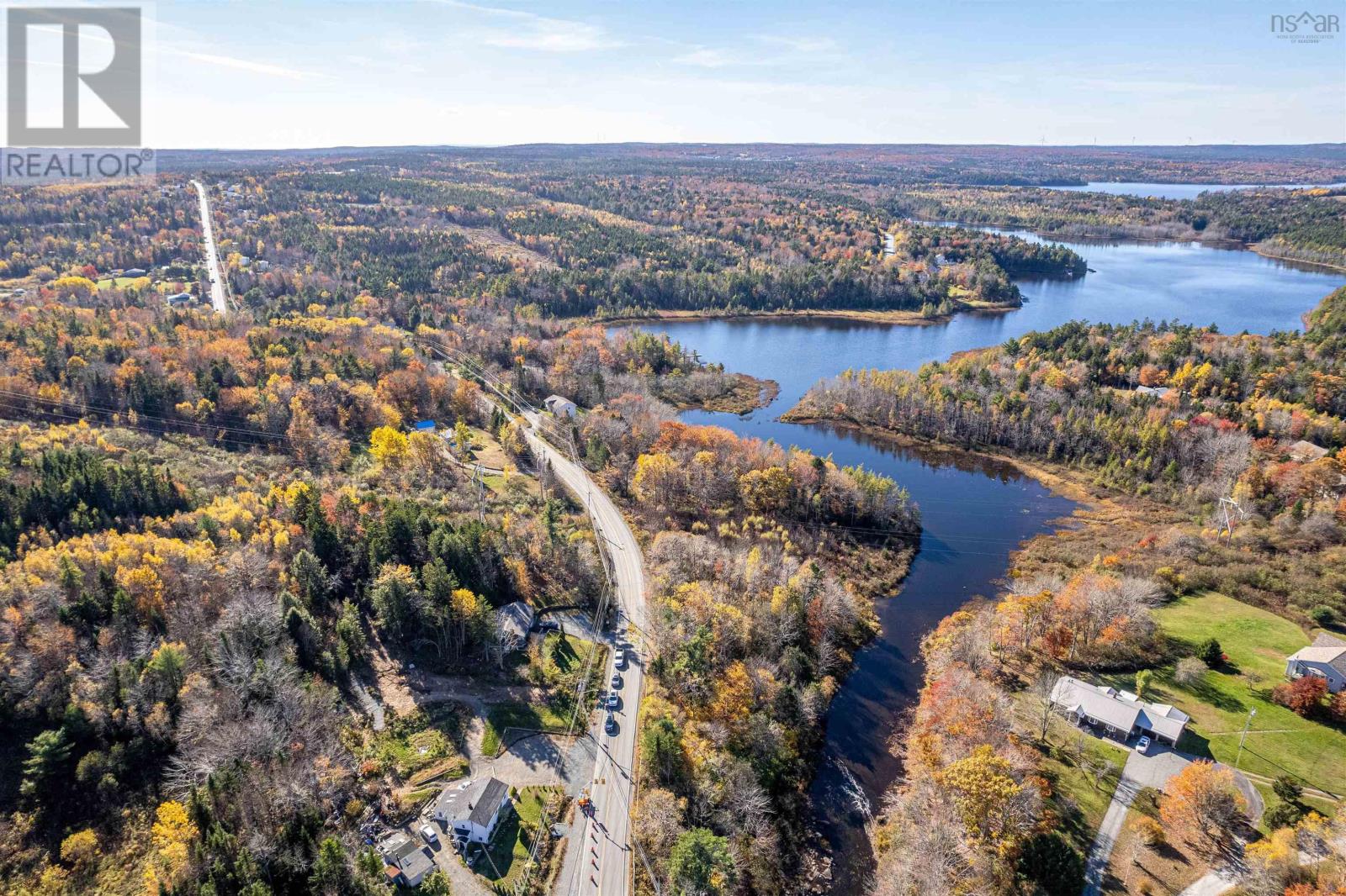 279 Lucasville Road, Middle Sackville, Nova Scotia  B4B 0N3 - Photo 5 - 202525935