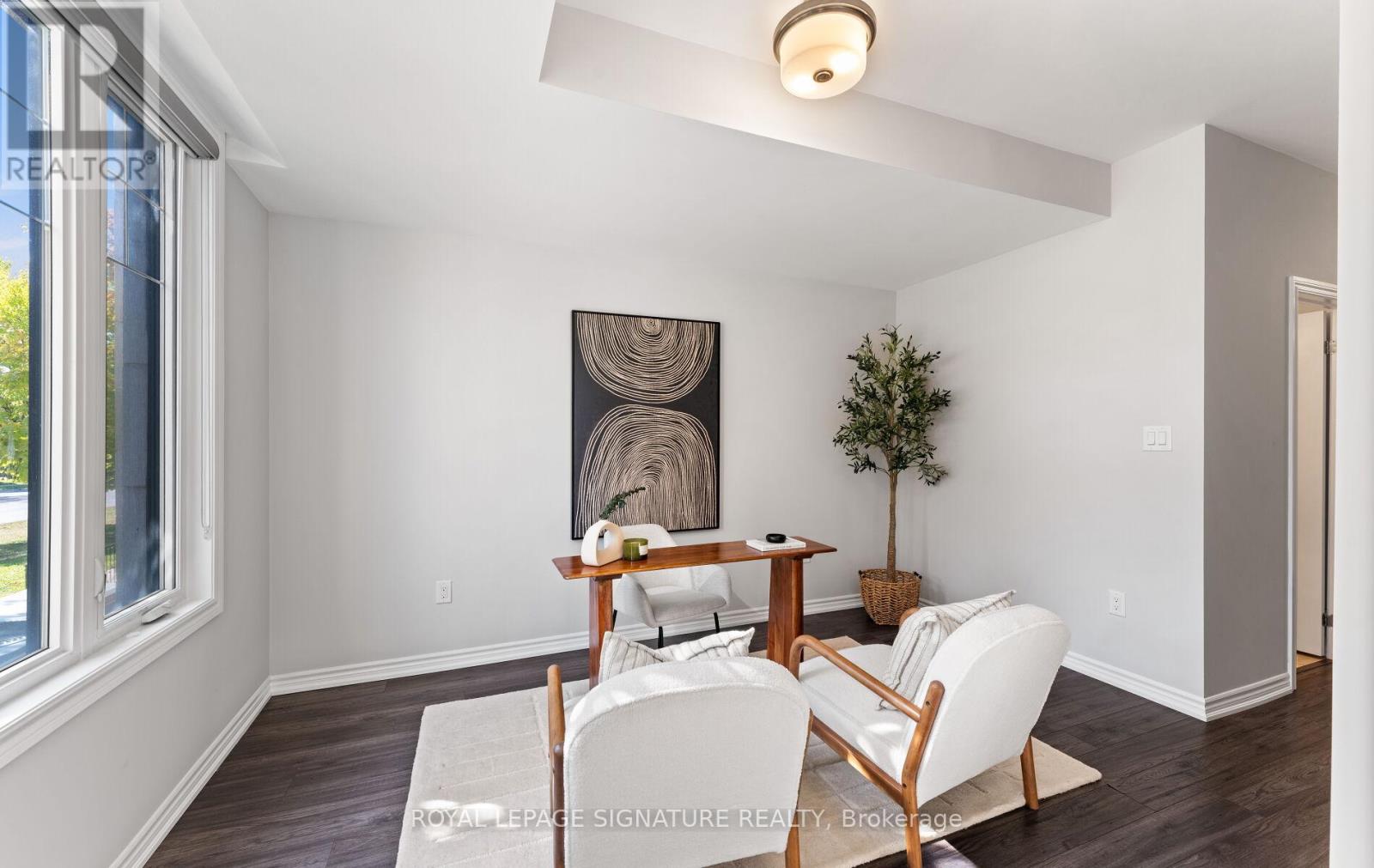 35 Hyderabad Lane, Markham, Ontario  L6E 0T8 - Photo 12 - N12464959