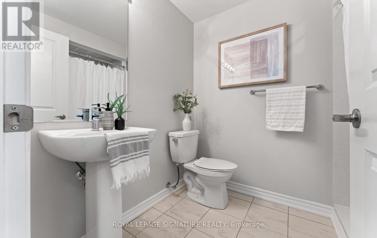 35 Hyderabad Lane, Markham, Ontario  L6E 0T8 - Photo 16 - N12464959