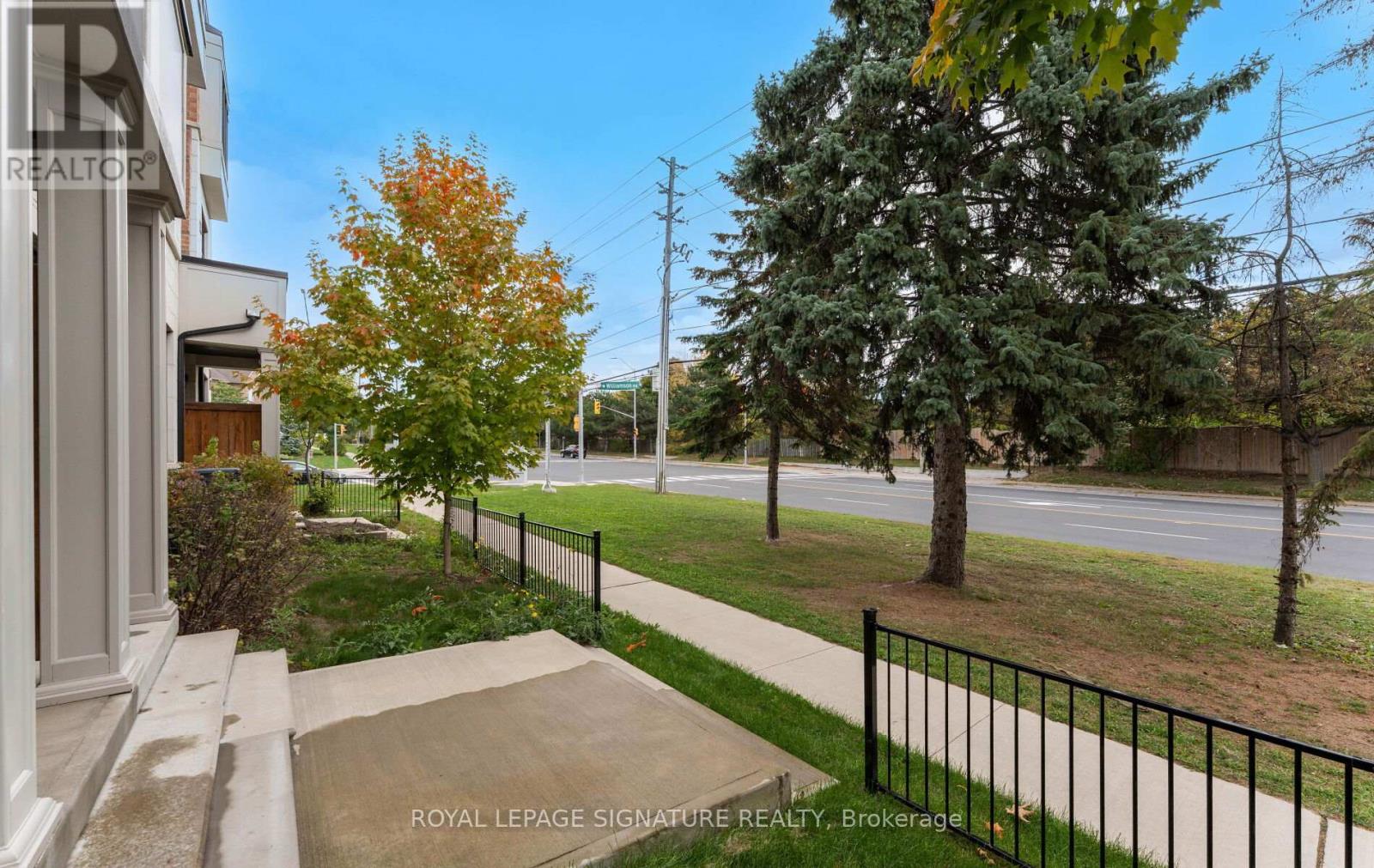35 Hyderabad Lane, Markham, Ontario  L6E 0T8 - Photo 3 - N12464959