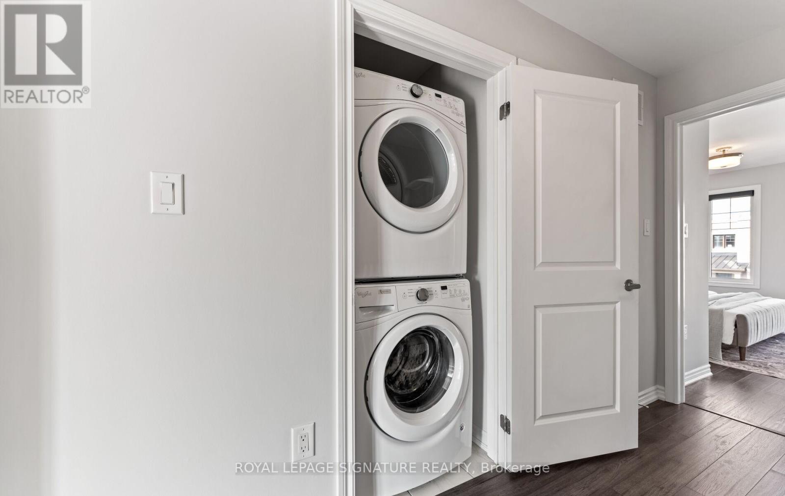 35 Hyderabad Lane, Markham, Ontario  L6E 0T8 - Photo 47 - N12464959
